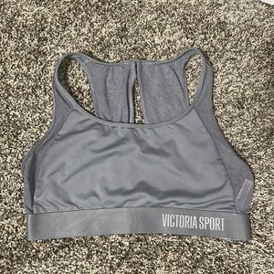 Victoria’s Secret Sport women’s sports bra size M, smoke free home